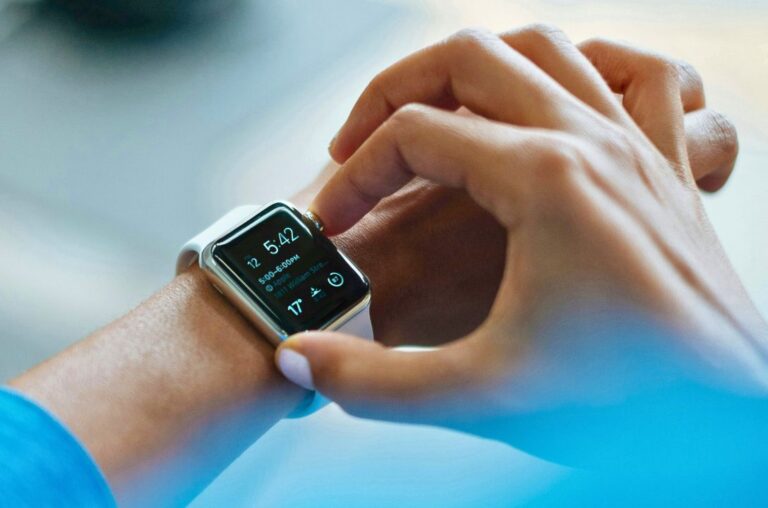 Apple Watch Detecta Hipertensão no Brasil: A Revolução Silenciosa da Saúde Preventiva | Tech No Lógico